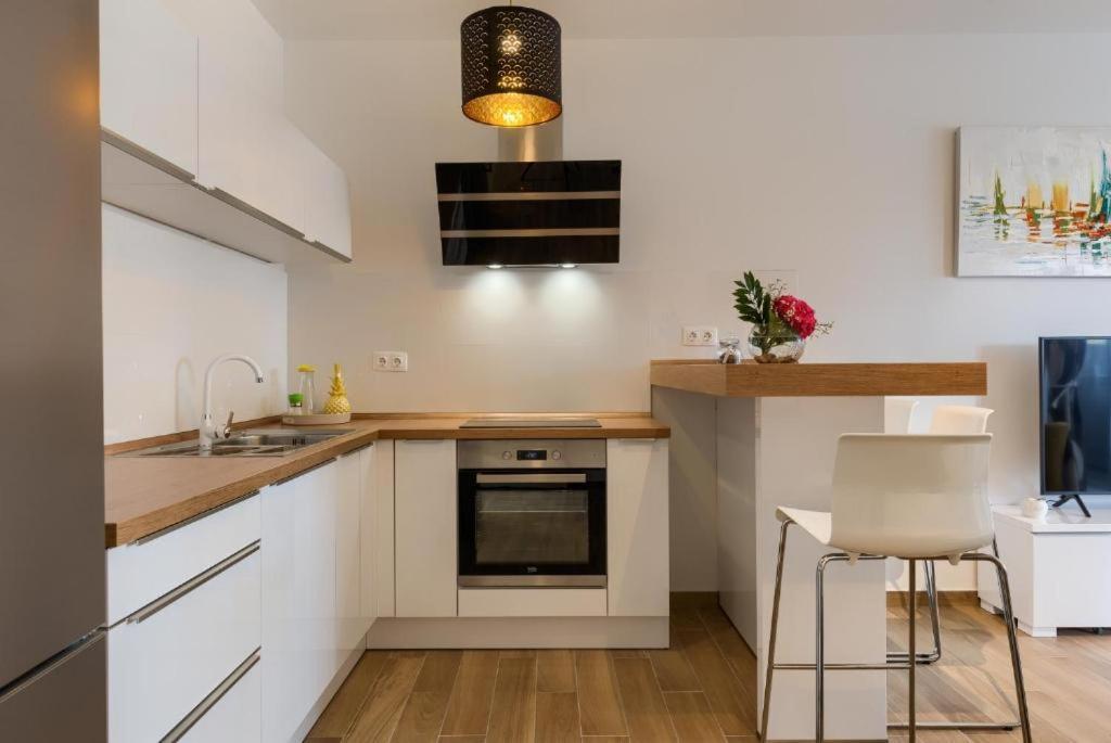 Apartments Dream In Arena 1 Pula Center Free Parking Екстер'єр фото