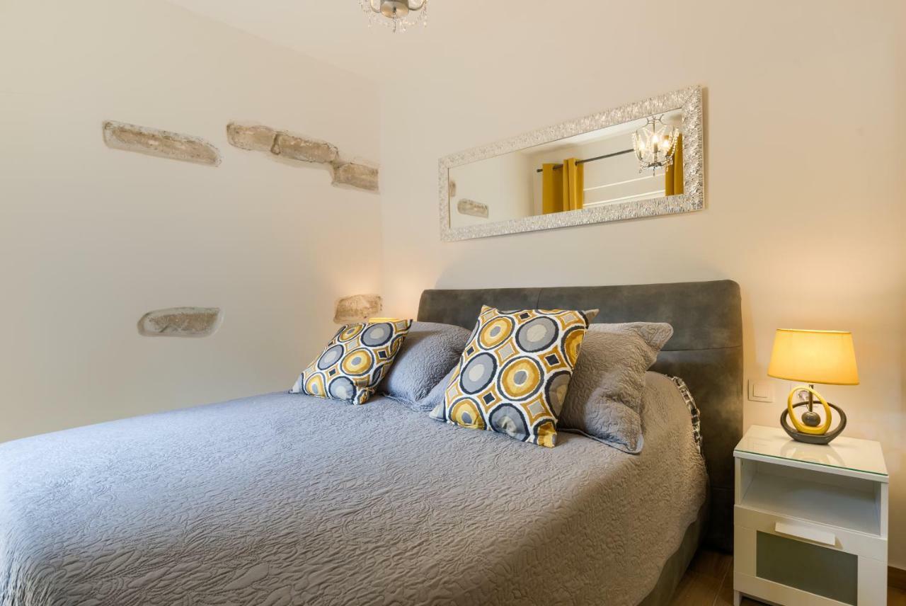 Apartments Dream In Arena 1 Pula Center Free Parking Екстер'єр фото