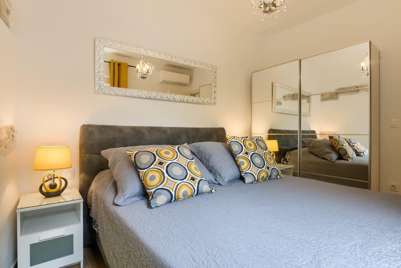 Apartments Dream In Arena 1 Pula Center Free Parking Екстер'єр фото