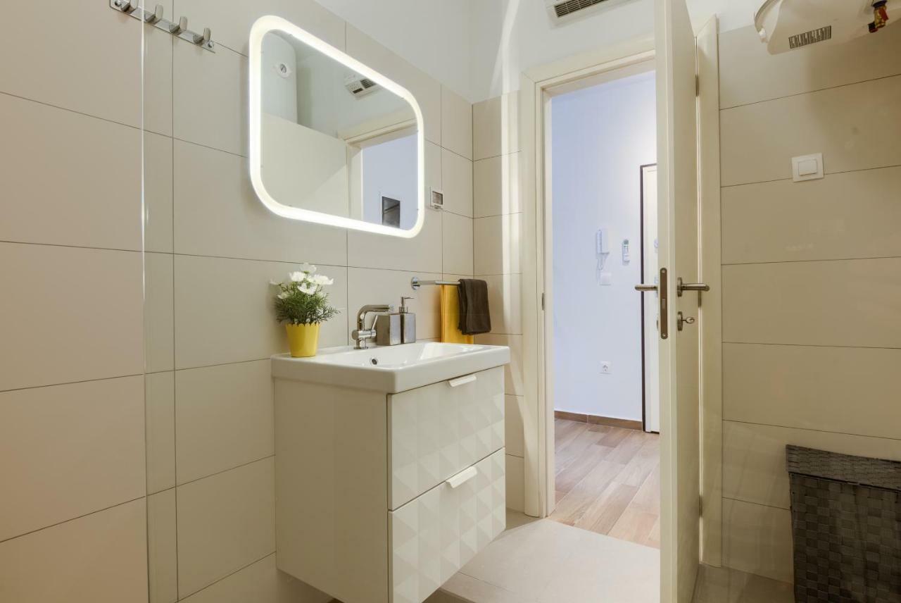 Apartments Dream In Arena 1 Pula Center Free Parking Екстер'єр фото
