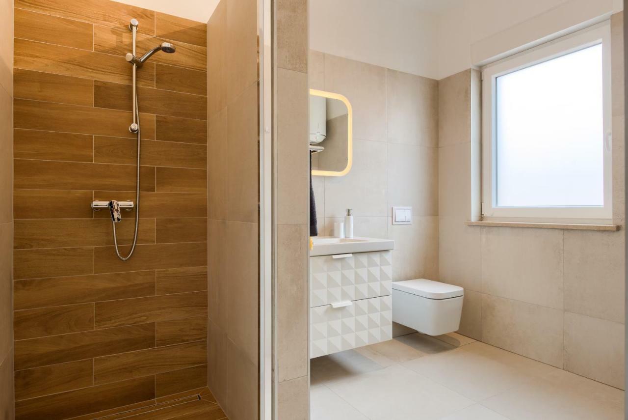 Apartments Dream In Arena 1 Pula Center Free Parking Екстер'єр фото
