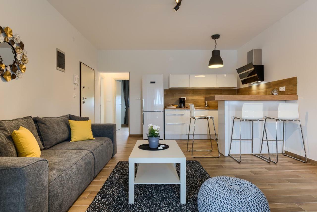 Apartments Dream In Arena 1 Pula Center Free Parking Екстер'єр фото