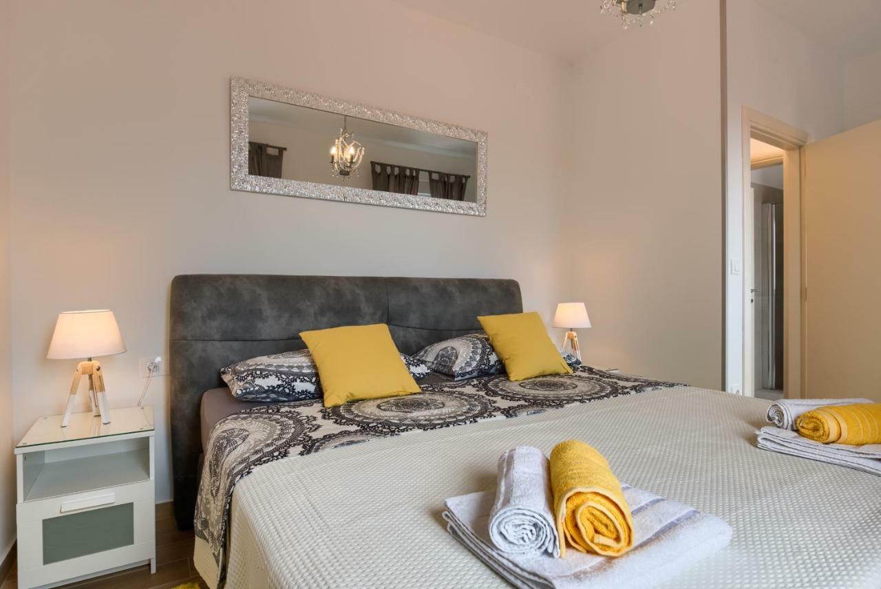 Apartments Dream In Arena 1 Pula Center Free Parking Екстер'єр фото