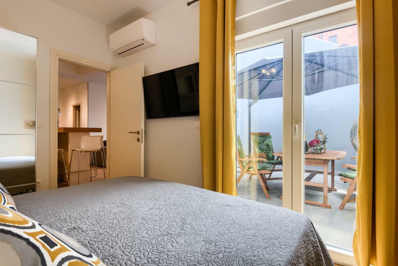 Apartments Dream In Arena 1 Pula Center Free Parking Екстер'єр фото